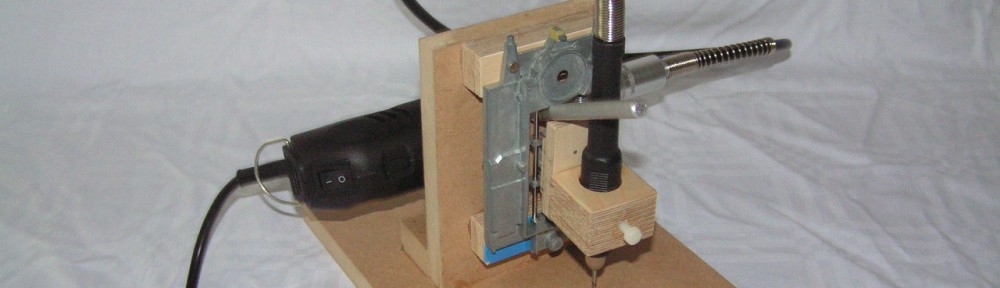 Minibohrständer von links vorn