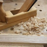 Leisten für Grundplatte plan hobeln