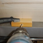 Winkelklotz als Bohrlehre für Dübel
